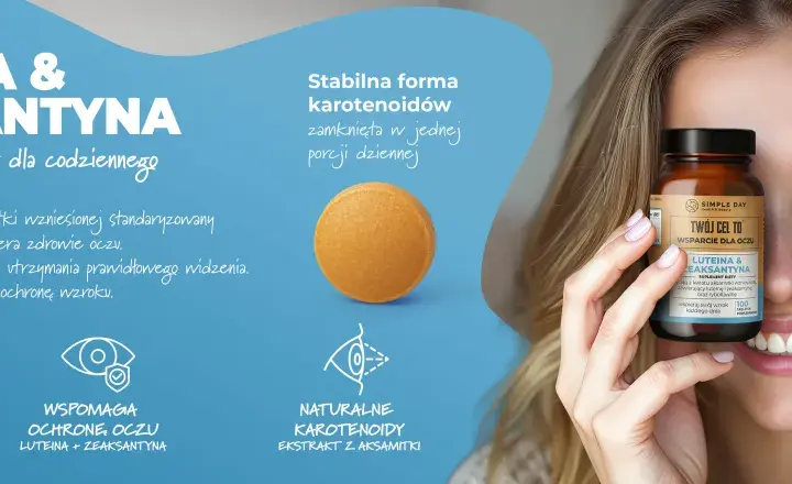 Uśmiechnięta kobieta trzyma suplement diety z luteiną i zeaksantyną, wspierający zdrowie oczu.